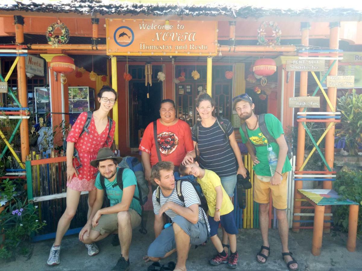 Novita Homestay Bunaken Exteriör bild